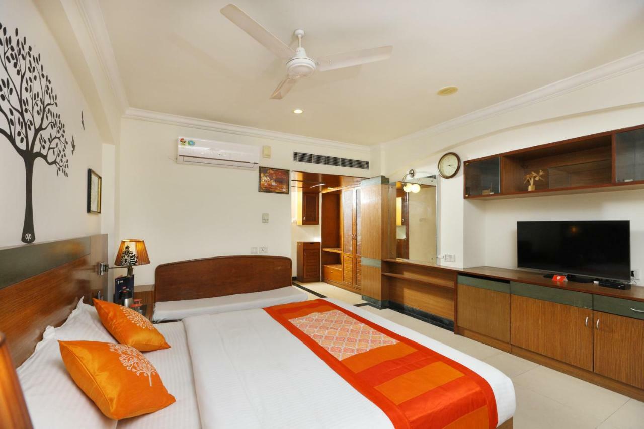 Oyo 1081 Hotel Sindhu International Tirupati Dış mekan fotoğraf